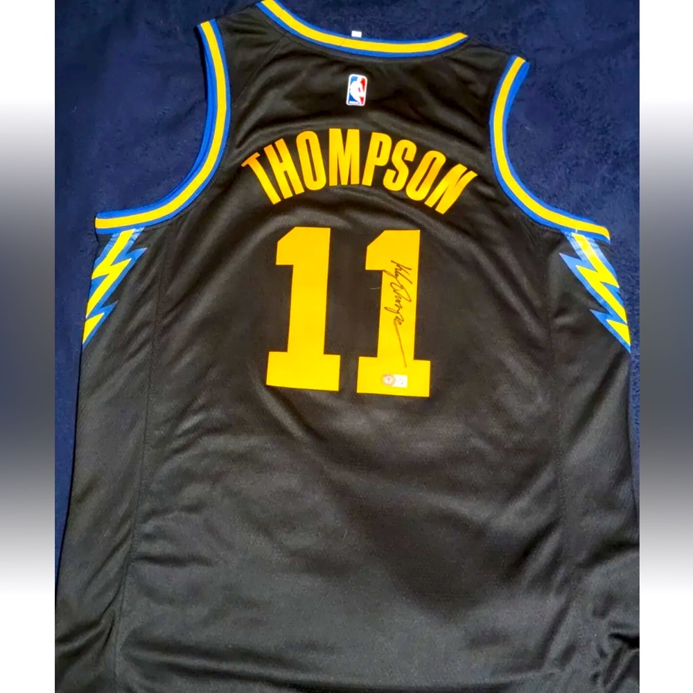Klay Thompson Signed Jersey